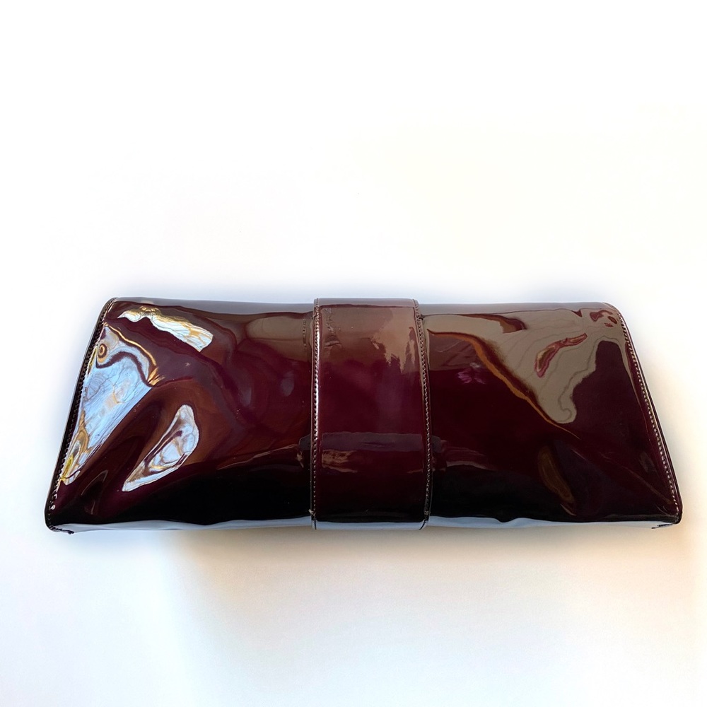 Christian Louboutin Patent Calfskin Liv Clutch with metal buckle, color Oxblood - Picture 16 of 16